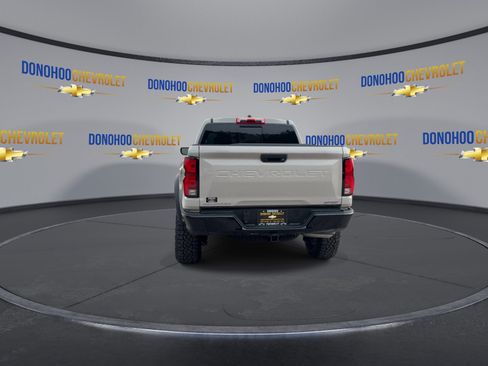 New 2026 Chevrolet Colorado ZR2 w/ Technology Package AWD/4WD image 10