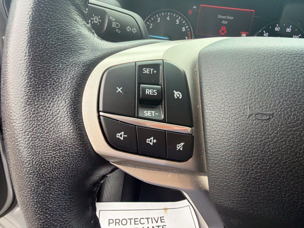Used 2021 Ford Explorer XLT AWD/4WD image 21