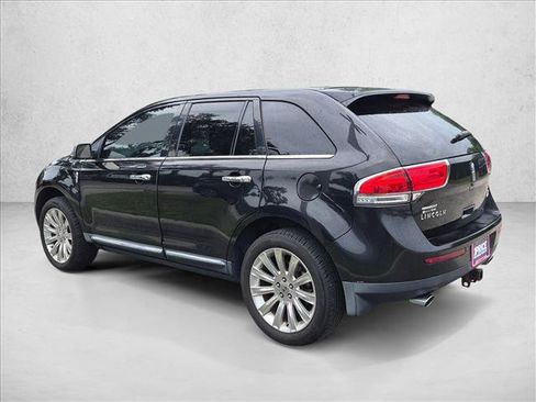 Used 2015 Lincoln MKX FWD w/ Equipment Group 102A image 7