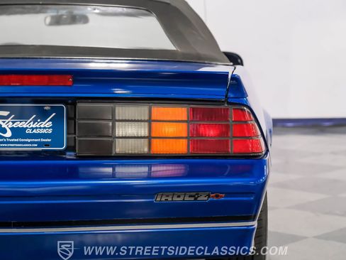 Used 1989 Chevrolet Camaro IROC-Z image 28