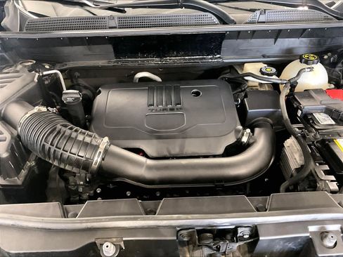 Used 2023 GMC Acadia SLT w/ Elevation Edition AWD/4WD image 30