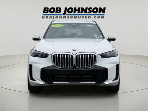 Used 2024 BMW X5 xDrive40i w/ M Sport Package AWD/4WD image 6