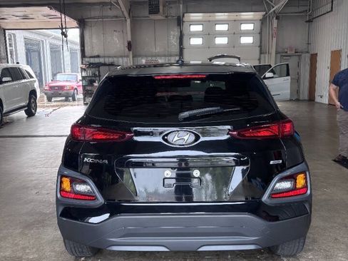 Used 2020 Hyundai Kona SE AWD/4WD image 10
