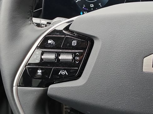 Used 2024 Kia Niro Wave w/ Wave Preserve Package FWD image 15