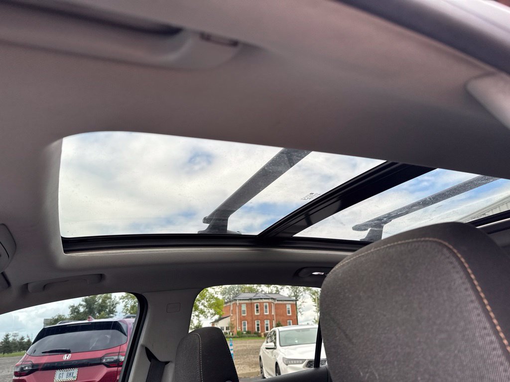 Used 2019 Chevrolet Equinox LT AWD/4WD image 30
