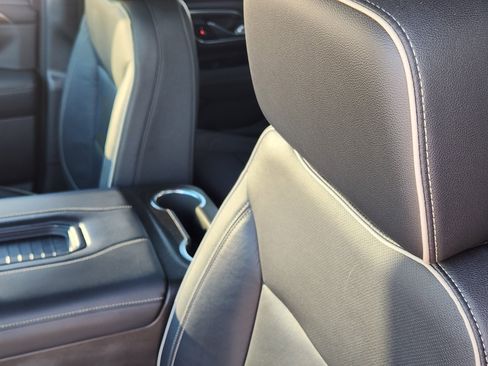 Used 2021 Chevrolet Tahoe Premier w/ Texas Edition image 15