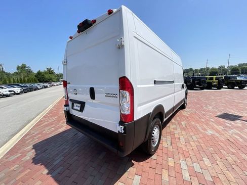 Used 2025 RAM ProMaster 2500 w/ Convenience Group FWD image 27