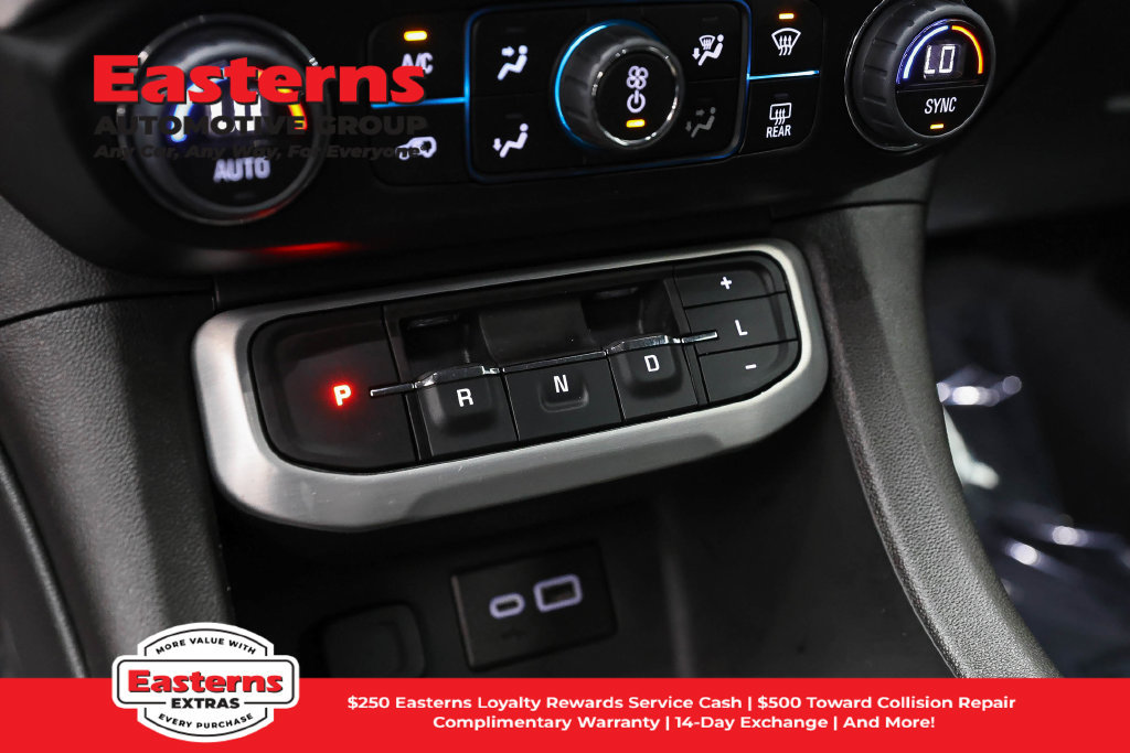Used 2023 GMC Acadia SLE w/ Driver Convenience Package AWD/4WD image 14