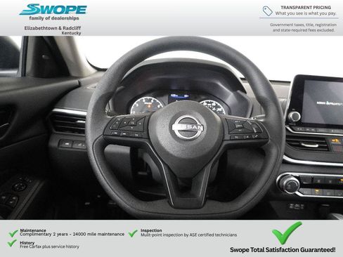 Used 2025 Nissan Altima 2.5 S FWD image 16