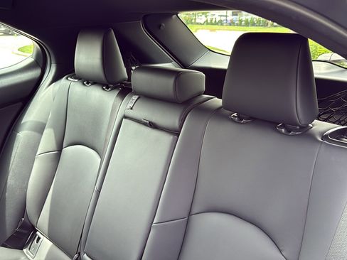 Used 2022 Lexus UX 200 w/ Accessory Package (Z1) FWD image 28