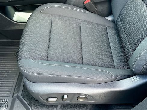 New 2026 Chevrolet Traverse LT w/ Driver Confidence Package image 14