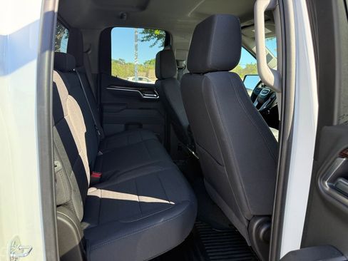 Used 2025 GMC Sierra 1500 Elevation w/ Preferred Package AWD/4WD image 34