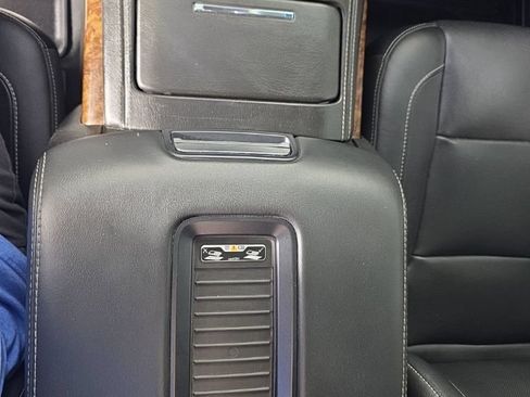 Used 2020 Chevrolet Tahoe Premier AWD/4WD image 22