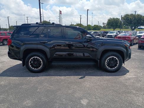 Certified 2026 Toyota 4Runner TRD Off-Road Premium w/ Tow Technology Package AWD/4WD image 5