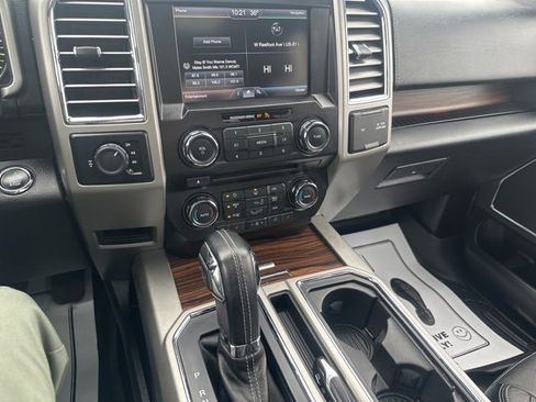 Used 2015 Ford F150 Lariat w/ Equipment Group 501A Mid image 35