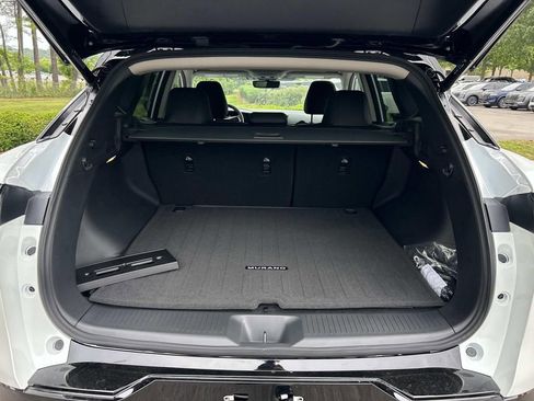 New 2026 Nissan Murano Platinum w/ Cargo Package AWD/4WD image 13