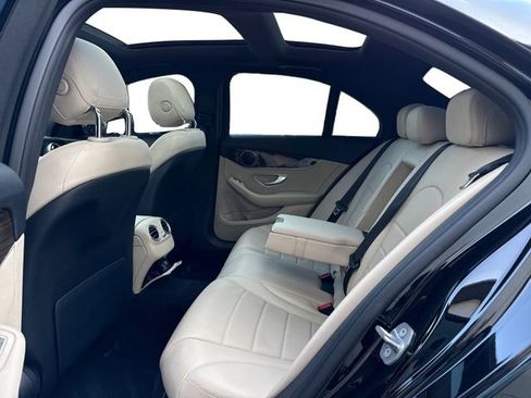 Used 2018 Mercedes-Benz C 300 Sedan image 11