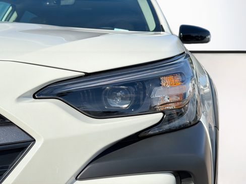 New 2025 Subaru Outback Limited image 9