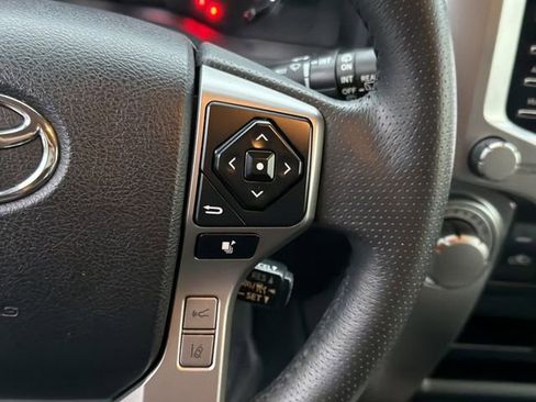 Used 2024 Toyota 4Runner SR5 image 28