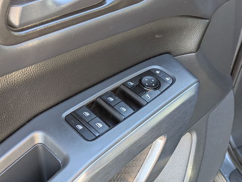 Used 2024 Nissan Pathfinder Rock Creek image 11