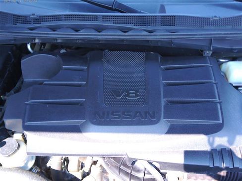 Used 2022 Nissan Titan PRO-4X w/ Pro-4x Convenience Package AWD/4WD image 26