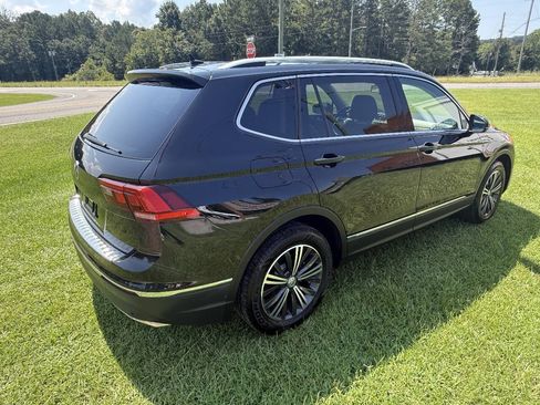 Used 2019 Volkswagen Tiguan SEL FWD image 6