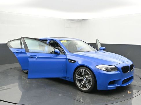 Used 2013 BMW M5 Base image 45