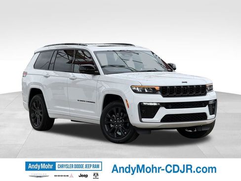 New 2026 Jeep Grand Cherokee L Limited AWD/4WD image 1