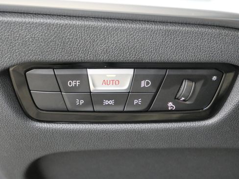 Used 2025 BMW 430i xDrive w/ Premium Package image 21