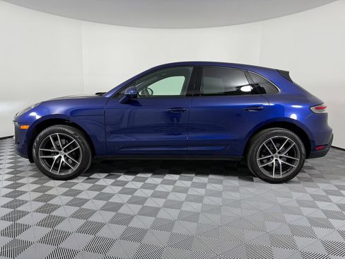 New 2025 Porsche Macan image 2