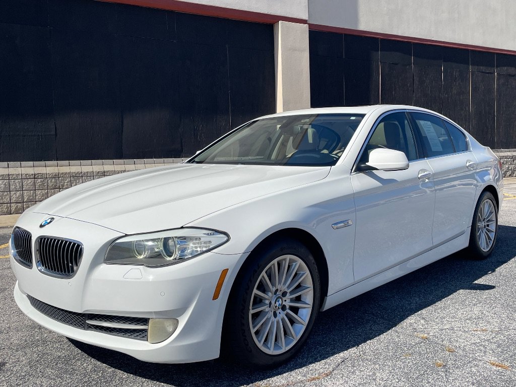 Used 2013 BMW 535i Sedan RWD image 1