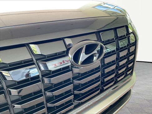 Used 2025 Hyundai Palisade SEL AWD/4WD image 32