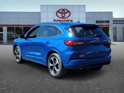 Used 2023 Ford Escape ST-Line Elite image 4