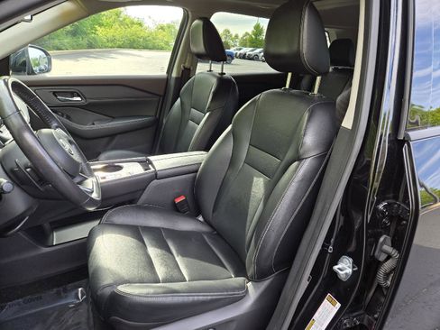 Used 2022 Nissan Rogue SL FWD image 13