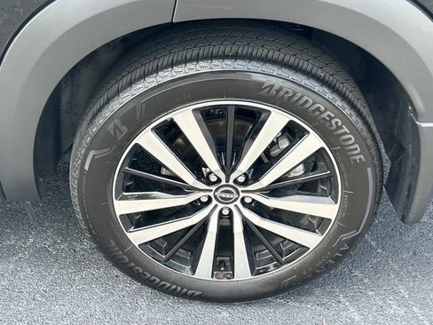 Used 2025 Nissan Pathfinder Platinum w/ Cargo Package FWD image 14