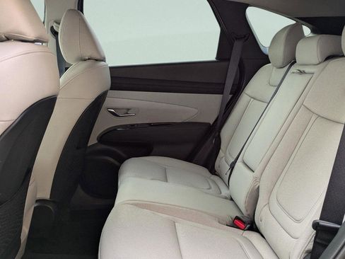 New 2026 Hyundai Tucson Limited FWD image 17