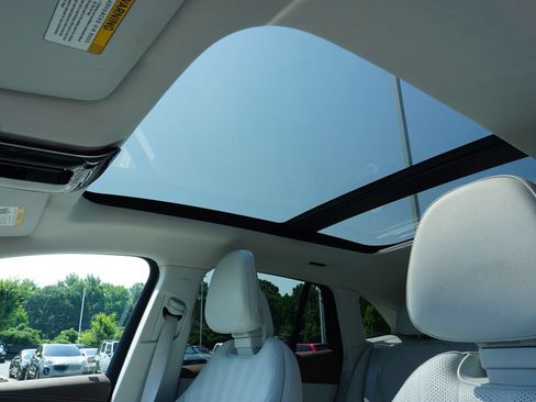 Certified 2023 Mercedes-Benz EQE 500 4MATIC SUV image 24