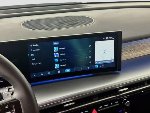 Certified 2026 Hyundai Ioniq 9 SEL AWD/4WD image 15