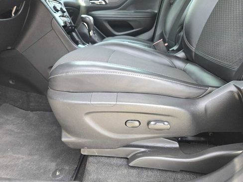 Used 2019 Buick Encore Preferred FWD image 23