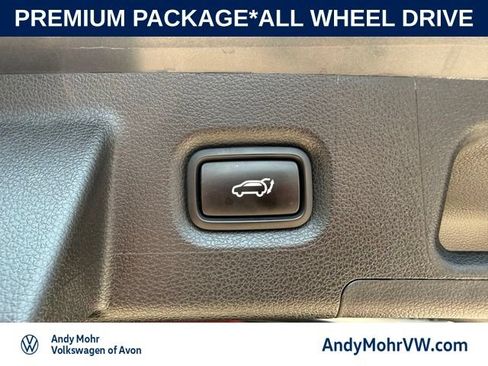 Used 2023 Hyundai Santa Fe SEL w/ Premium Package AWD/4WD image 10