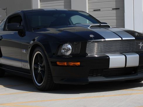 Used 2007 Ford Mustang GT RWD image 5