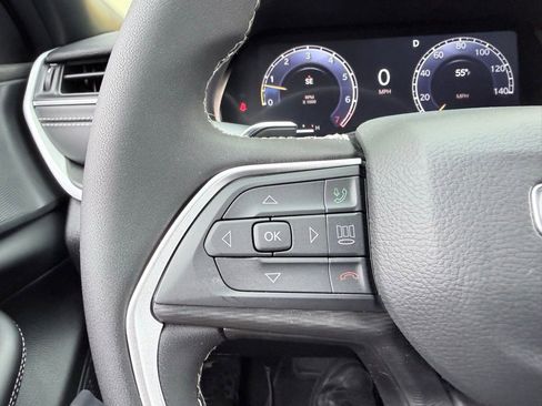 New 2025 Jeep Grand Cherokee Laredo X image 12