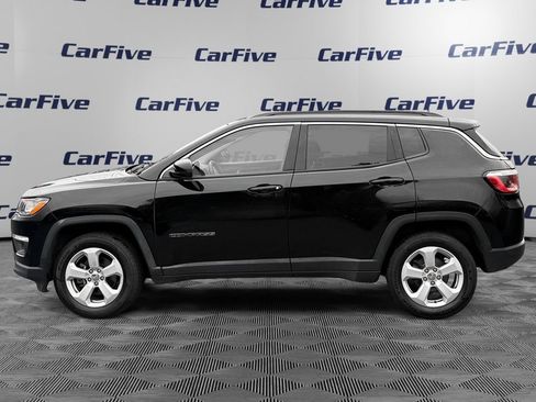 Used 2019 Jeep Compass Latitude AWD/4WD image 2