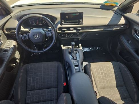 Certified 2025 Honda HR-V Sport image 17