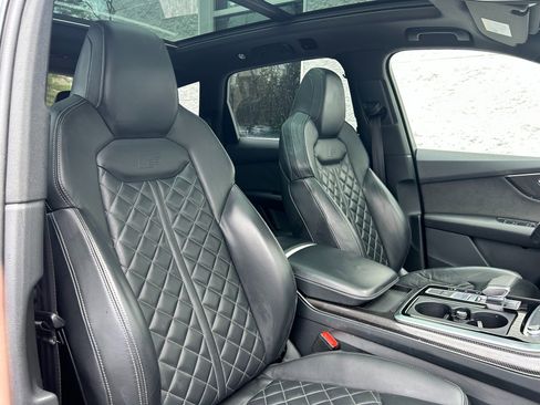 Used 2021 Audi SQ7 Premium Plus w/ Driver Assistance Package image 33