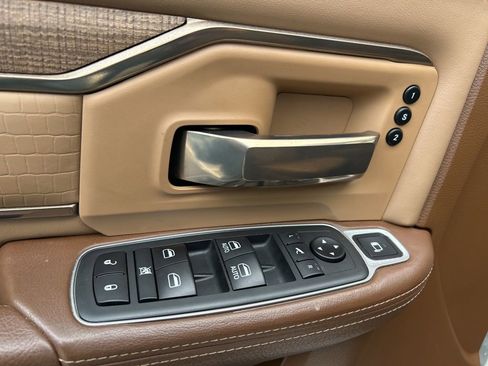 Used 2019 RAM 3500 Limited image 19