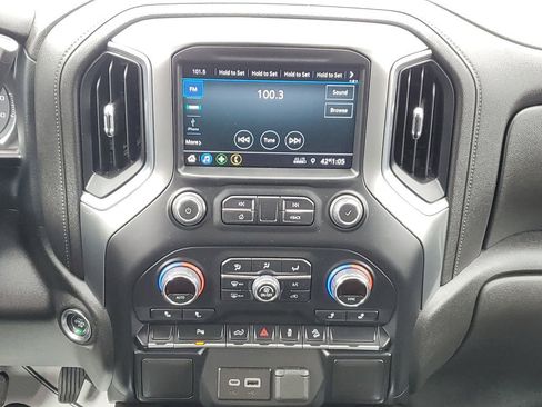 Certified 2022 Chevrolet Silverado 1500 LT Trail Boss w/ Safety Package AWD/4WD image 31