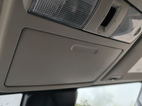 Used 2023 Nissan Frontier SV w/ SV Convenience Package image 20