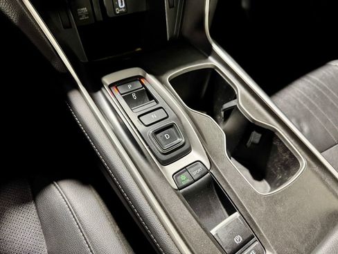 Used 2020 Honda Accord Touring image 23