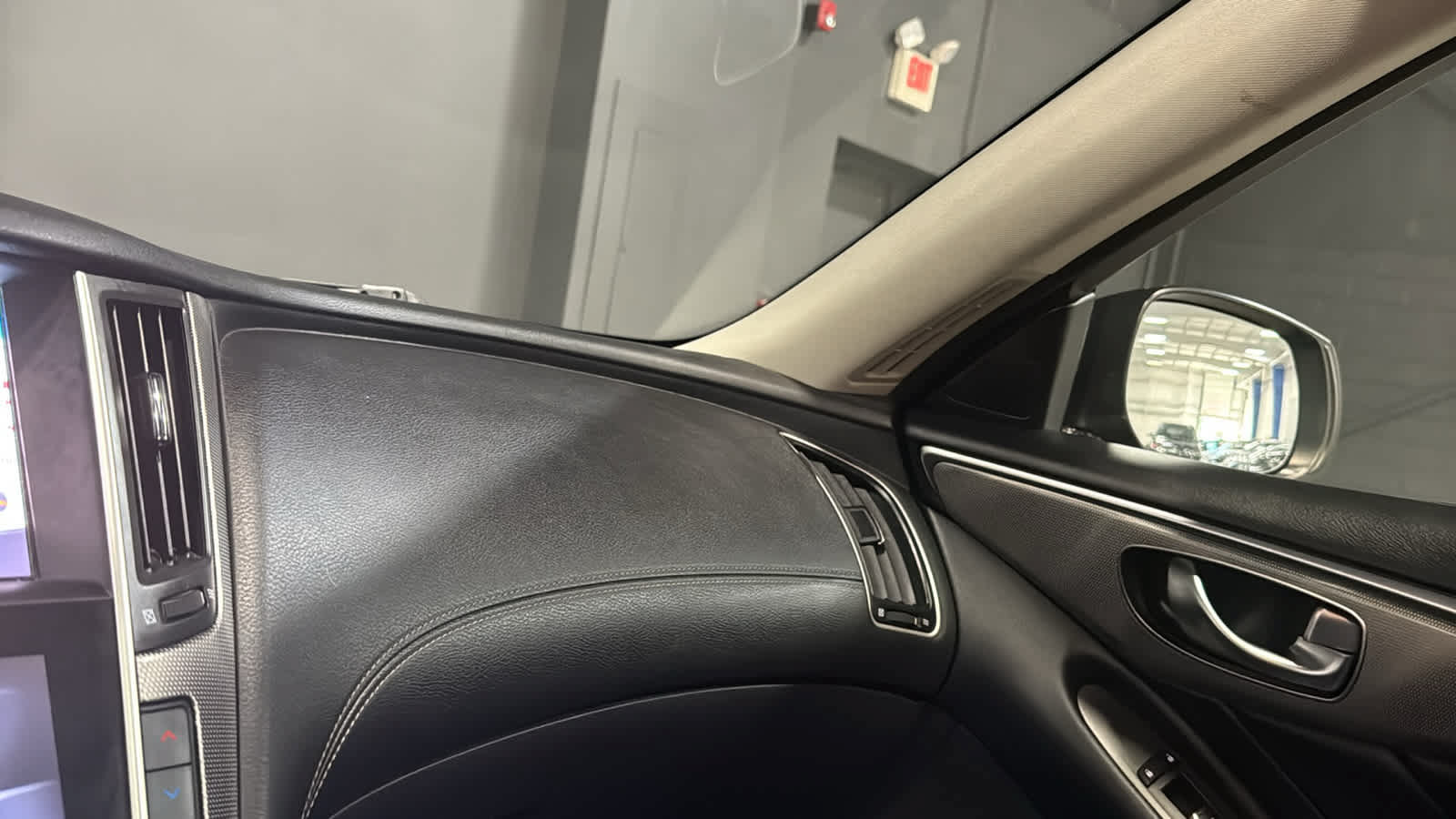 Used 2018 INFINITI Q50 Sport AWD/4WD image 18